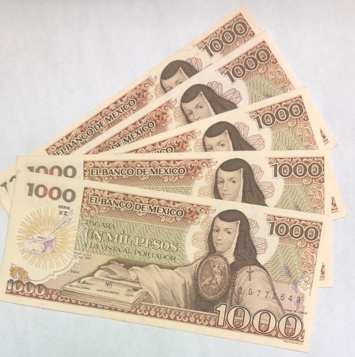 https://mexicoin.com.mx/assets/products/mains/producto_main_1000 busto sor juana.jpg
